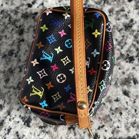 Louis Vuitton Wapity Pouch- Vintage. - Picture 8 of 8